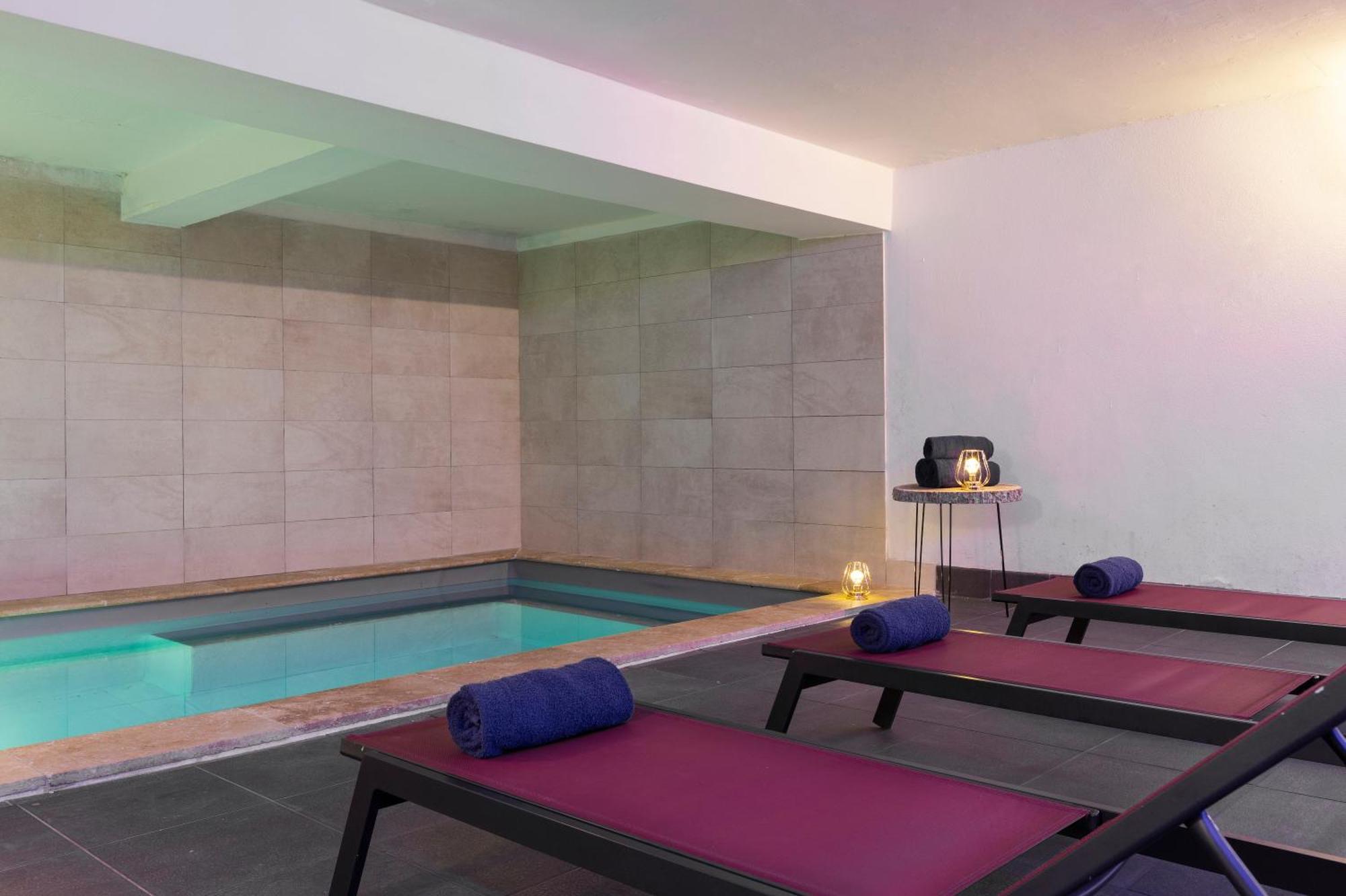 Sowell Residences Pierre Blanche Сен-Мартен-дьо-Белвил Екстериор снимка