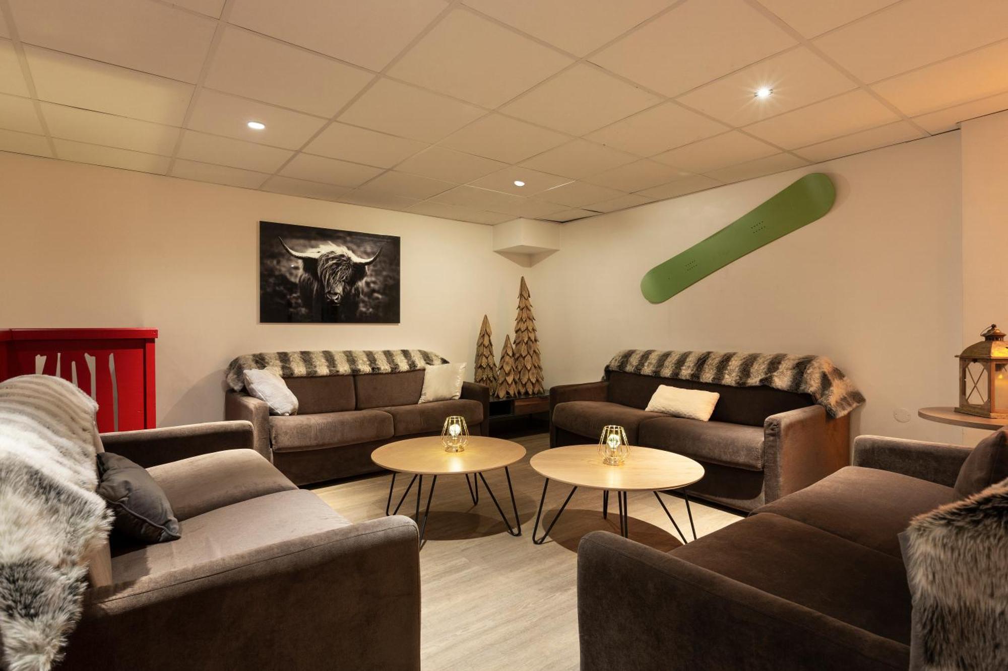 Sowell Residences Pierre Blanche Сен-Мартен-дьо-Белвил Екстериор снимка