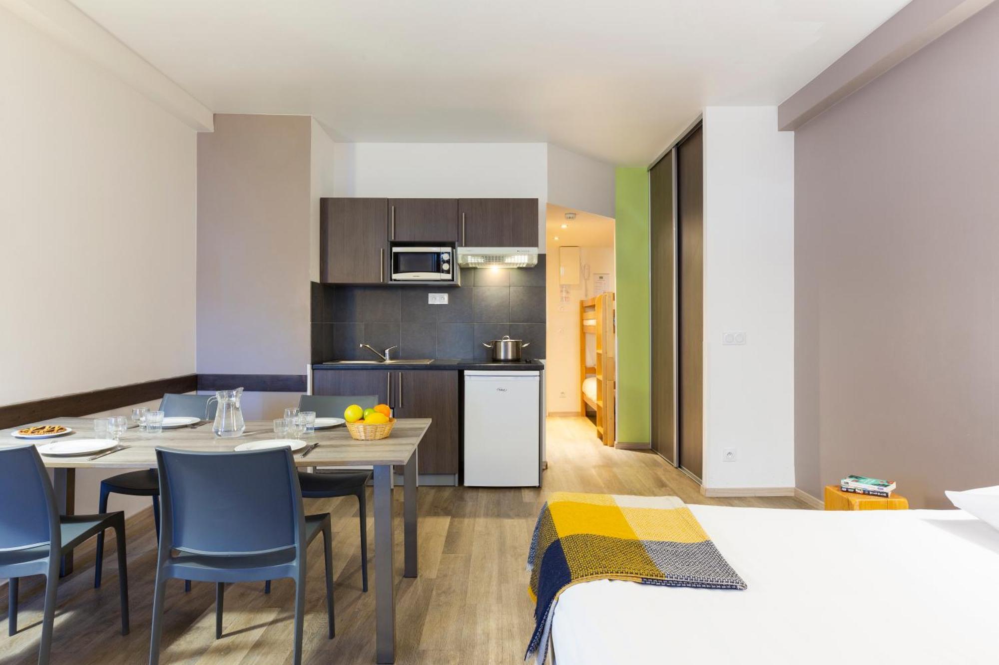 Sowell Residences Pierre Blanche Сен-Мартен-дьо-Белвил Екстериор снимка