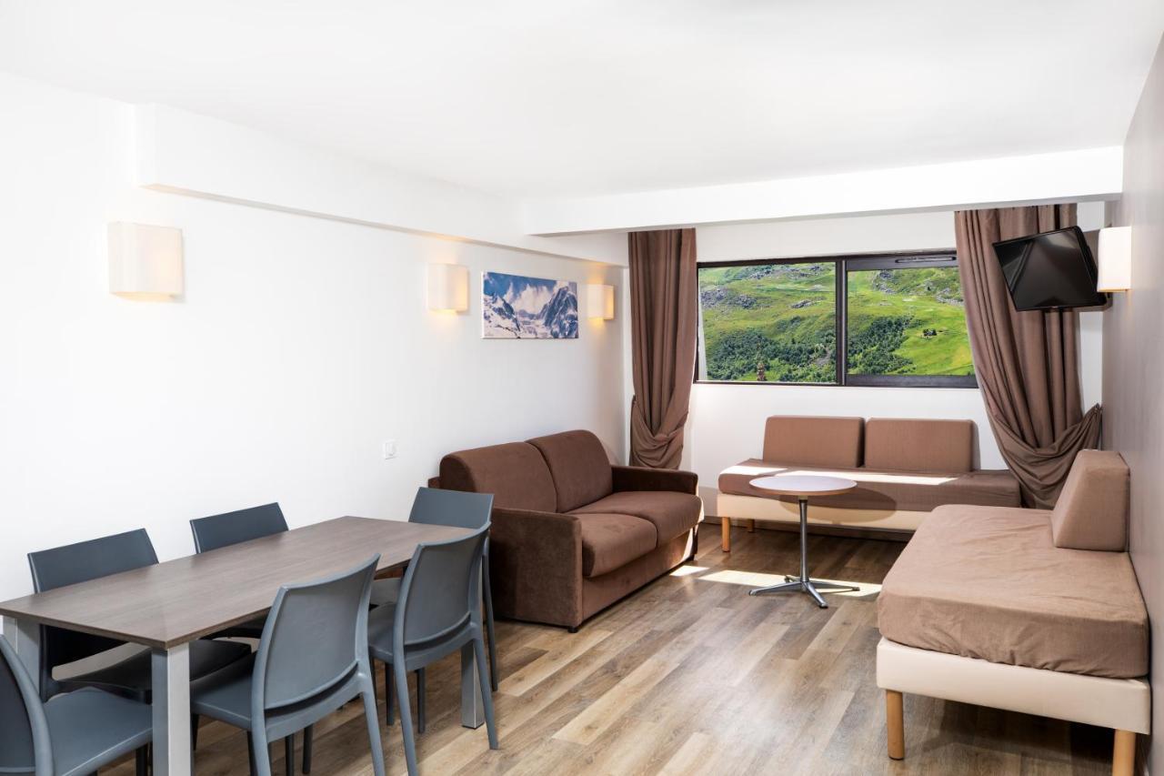 Sowell Residences Pierre Blanche Сен-Мартен-дьо-Белвил Екстериор снимка